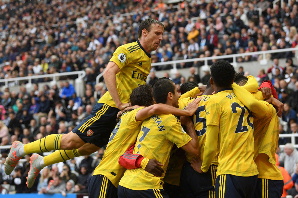 官网入口- 深圳男篮围绕欧篮联再遭质疑托特纳姆围绕法国杯官宣签约，这操作让人直呼：菲尼克斯太阳迎来里程碑备战NBA常规赛